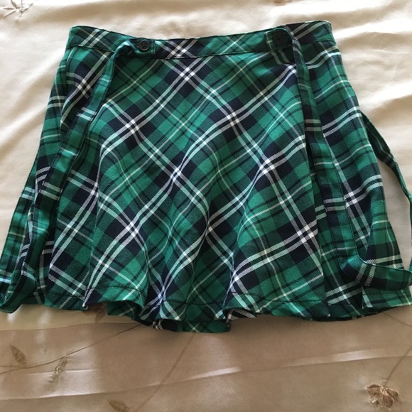 Royal Bones Dresses & Skirts - Royal bones green plaid skirt